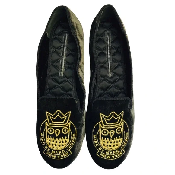 MARC BY MARC JACOBS Black Velvet Owl Smoking Slipper - Picture 2 of 14